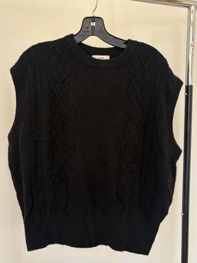 LIST Black Cable Knit Sleeveless Sweater Vest
